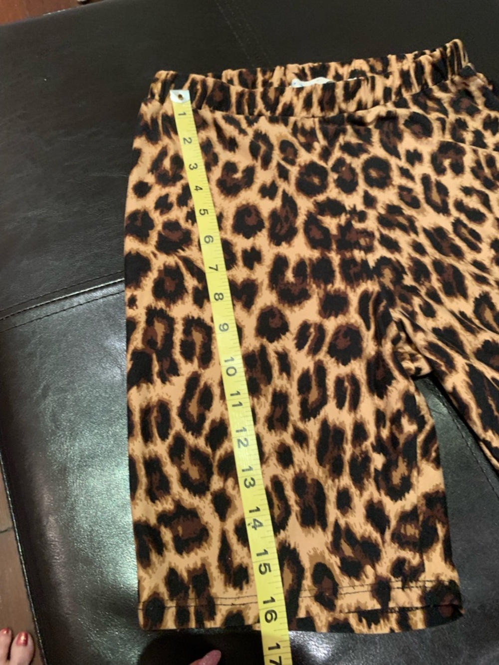 🌸GRACE🌸LEOPARD STRETCH WAIST BIKE SHORT. NWT. NEVER WORN! - Picture 4 of 7